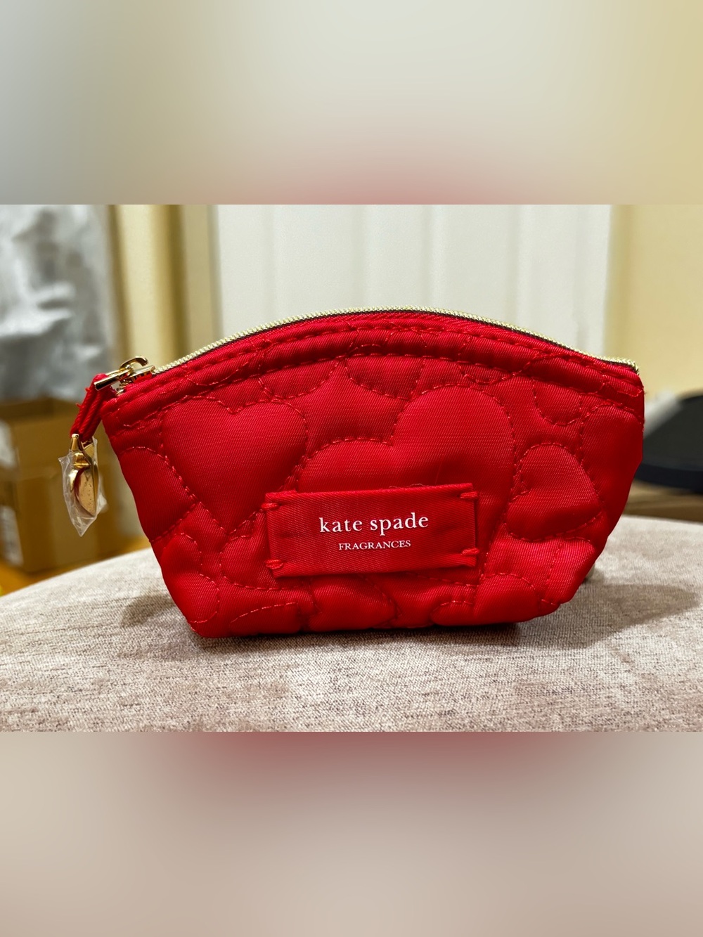 kate spade small Red Quilted Heart Cosmetic Pouch with Gold Zipper NEW
